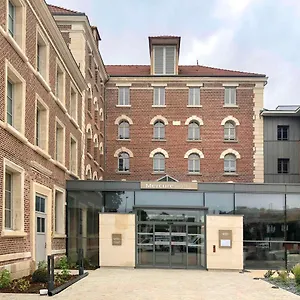 Mercure Centre Cathedrale 4* Бове